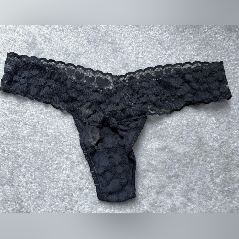 Victoria’s Secret The Lacie thong, one size